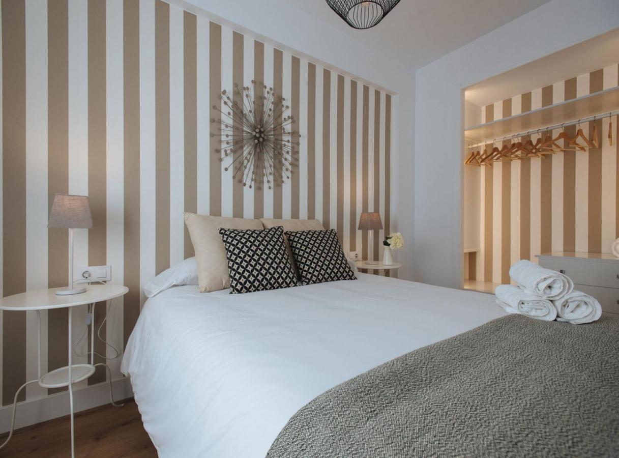 Azahares Suite Apartment Séville Extérieur photo