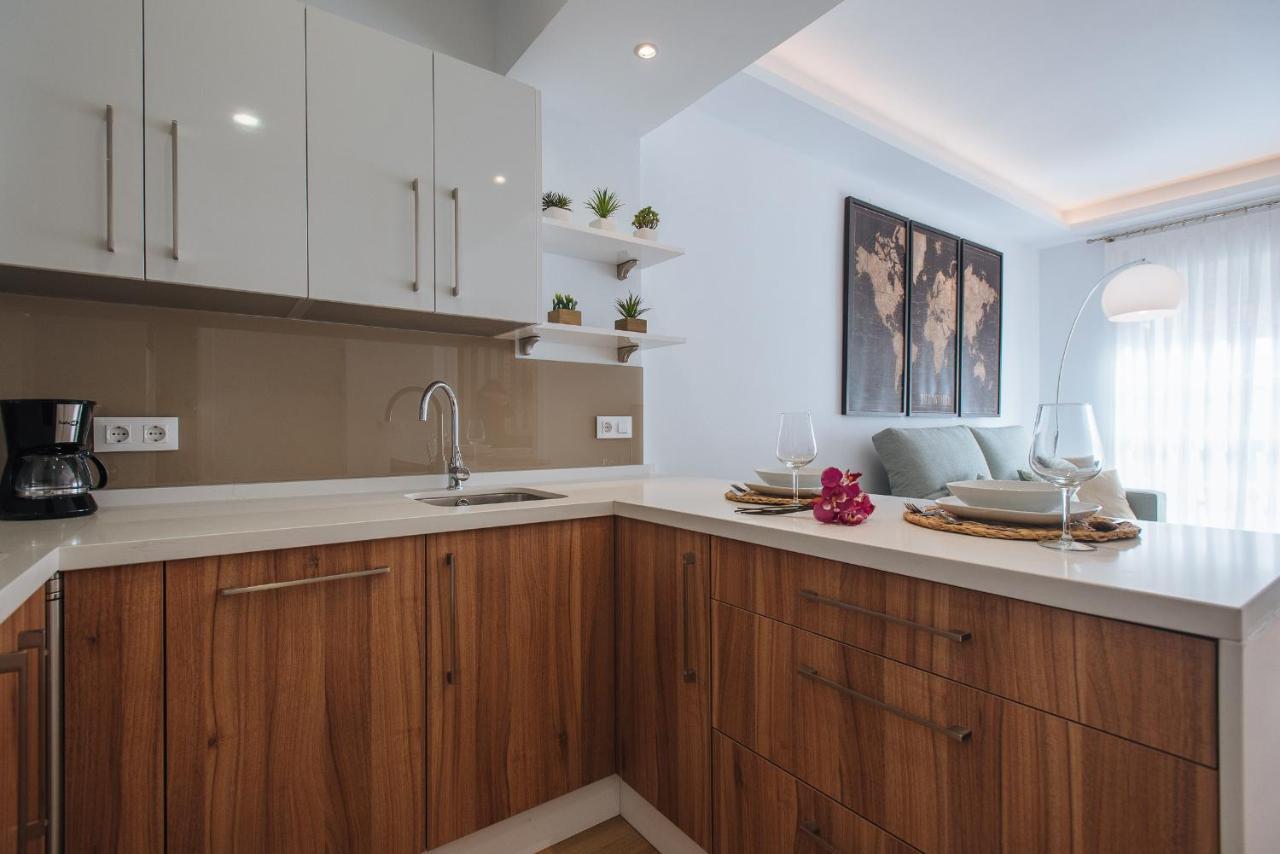 Azahares Suite Apartment Séville Extérieur photo