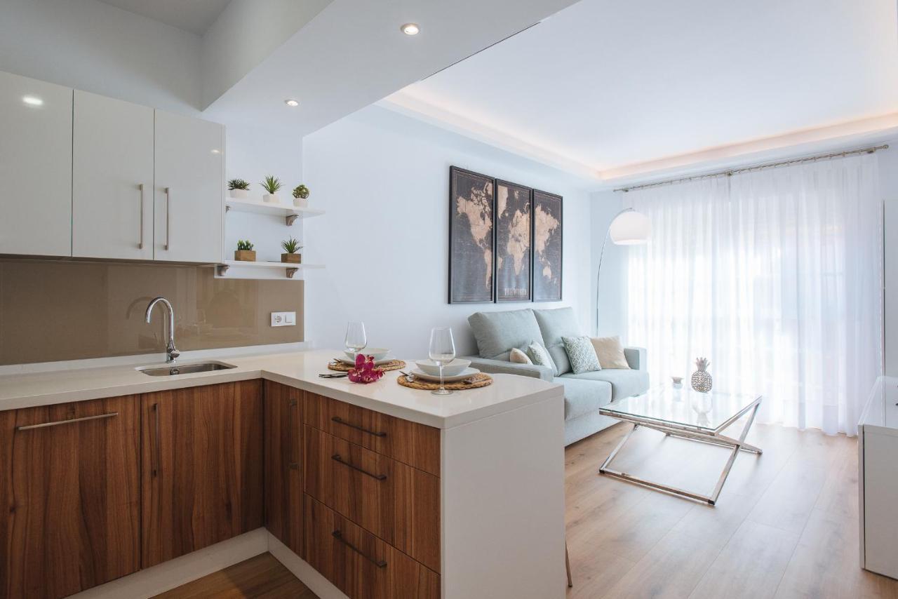 Azahares Suite Apartment Séville Extérieur photo